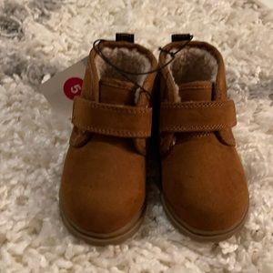 Cat & Jack bootie. Cognac size 5. NWT